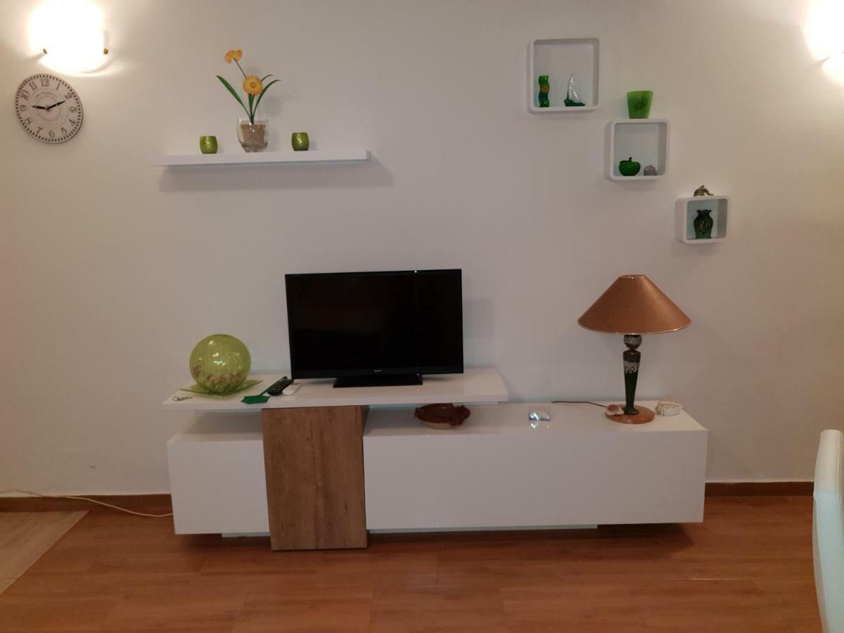 Apartment Lju On The Beach Split Dış mekan fotoğraf
